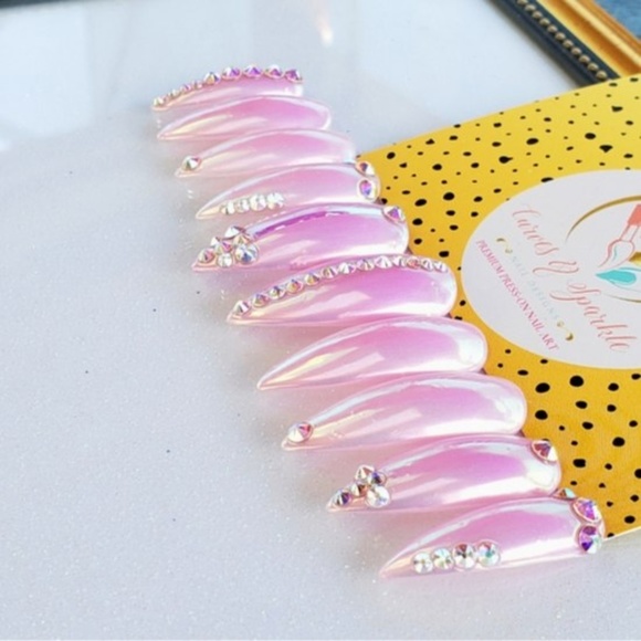 *Pink Say What* | Reusable Press on Nail Set - Picture 2 of 6